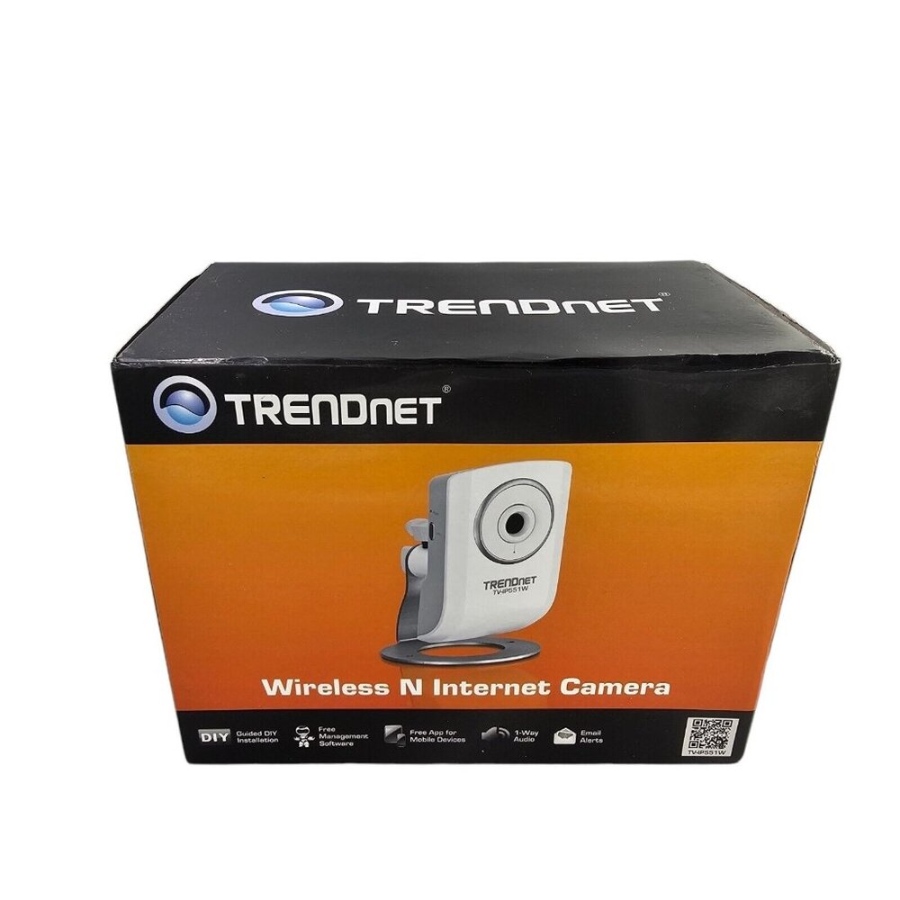 TRENDnet Wireless N Internet Camera TV-IP551W Network Security Surveillance -NEW